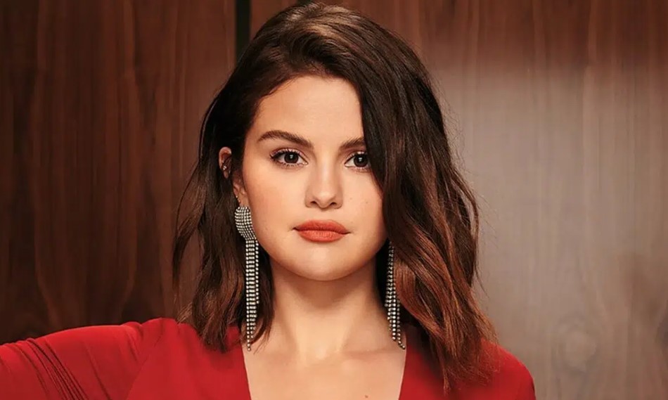 Selena Gomez: Carreira, Fofocas, Biografia