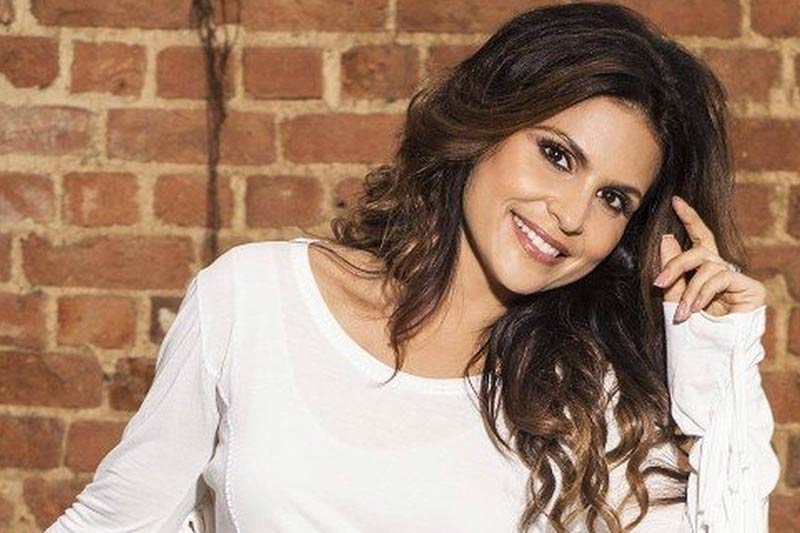 Aline Barros: Carreira, Fofocas, Biografia